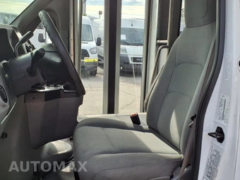 2016 Ford Super Duty E-350 Cutaway DRW - miniatura 27