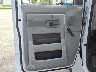 2016 Ford Super Duty E-350 Cutaway DRW - miniatura 28