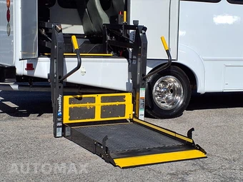 2016 Ford Super Duty E-350 Cutaway DRW - miniatura 16