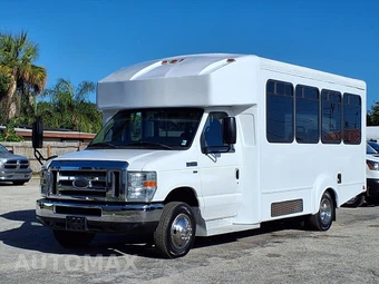2016 Ford Super Duty E-350 Cutaway DRW - miniatura 9