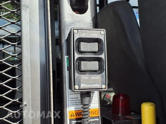 2016 Ford Super Duty E-350 Cutaway DRW - miniatura 11