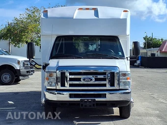 2016 Ford Super Duty E-350 Cutaway DRW - miniatura 8