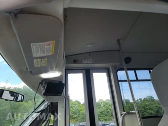 2016 Ford Super Duty E-350 Cutaway DRW - miniatura 21