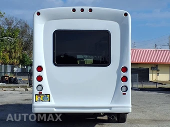 2016 Ford Super Duty E-350 Cutaway DRW - miniatura 5