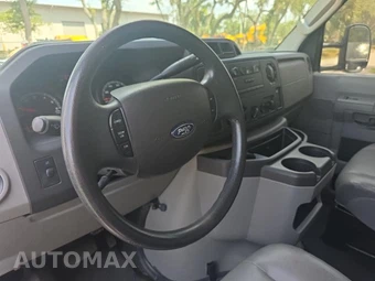 2016 Ford Super Duty E-350 Cutaway DRW - miniatura 14