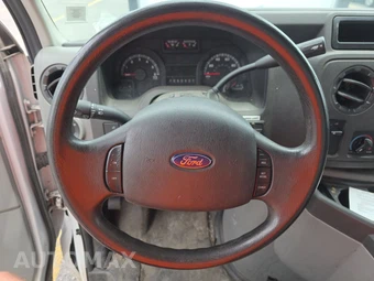 2016 Ford Super Duty E-350 Cutaway DRW - miniatura 10