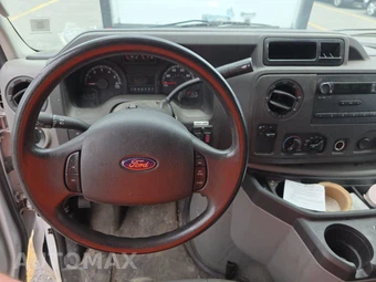 2016 Ford Super Duty E-350 Cutaway DRW - miniatura 11