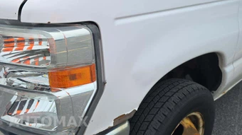 2016 Ford Super Duty E-350 Cutaway DRW - miniatura 26