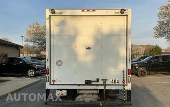 2016 Ford Super Duty E-350 Cutaway DRW - miniatura 4