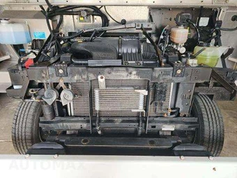 2016 Ford Super Duty E-350 Stripped Chassis DRW - miniatura 32