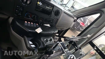 2016 Ford Super Duty E-450 Cutaway DRW 158.0" WB - miniatura 30