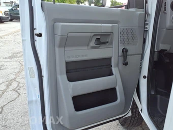 2016 Ford Super Duty E-450 Cutaway DRW - miniatura 27