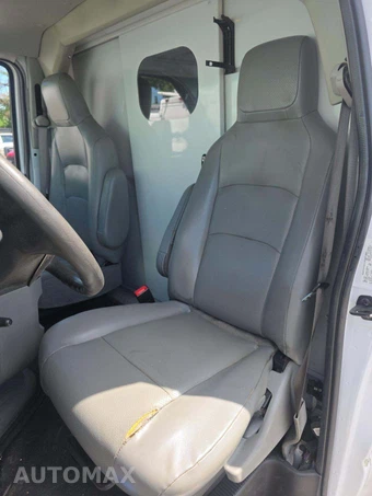 2016 Ford Super Duty E-450 Cutaway DRW - miniatura 6