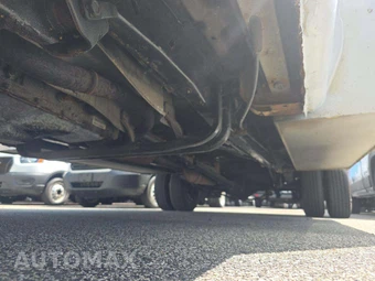 2016 Ford Super Duty E-450 Cutaway DRW - miniatura 7