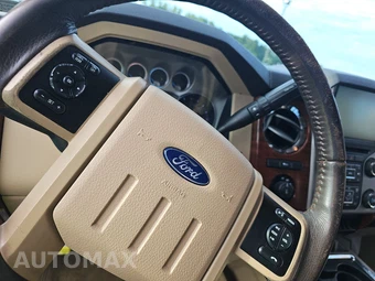 2016 Ford Super Duty F-250 King Ranch Crew Cab Medium Bed - miniatura 10