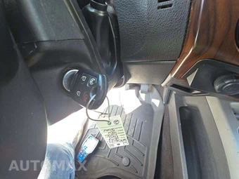 2016 Ford Super Duty F-250 Lariat Crew Cab Medium Bed - miniatura 5