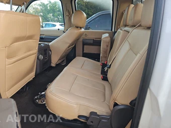 2016 Ford Super Duty F-250 Lariat Crew Cab Medium Bed - miniatura 13