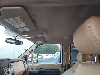 2016 Ford Super Duty F-250 Lariat Crew Cab Medium Bed - miniatura 18