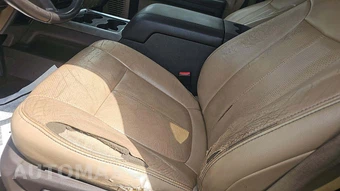 2016 Ford Super Duty F-250 Lariat Crew Cab Medium Bed - miniatura 21