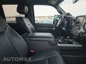 2016 Ford Super Duty F-250 Lariat Crew Cab Medium Bed - miniatura 8
