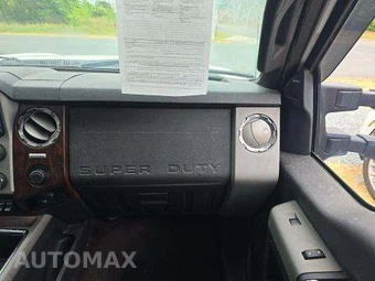 2016 Ford Super Duty F-250 Lariat Crew Cab Medium Bed - miniatura 18