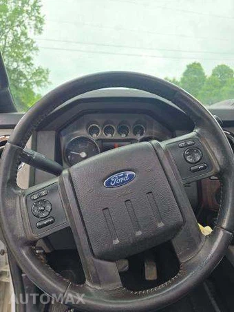 2016 Ford Super Duty F-250 Lariat Crew Cab Medium Bed - miniatura 20