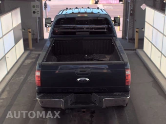 2016 Ford Super Duty F-250 Lariat Crew Cab Medium Bed - miniatura 5