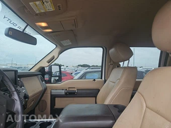 2016 Ford Super Duty F-250 Lariat Crew Cab Medium Bed - miniatura 18
