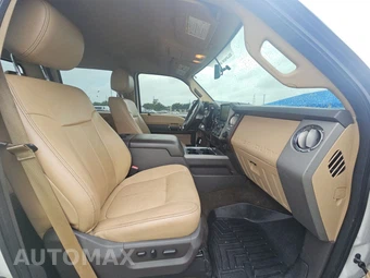 2016 Ford Super Duty F-250 Lariat Crew Cab Medium Bed - miniatura 8