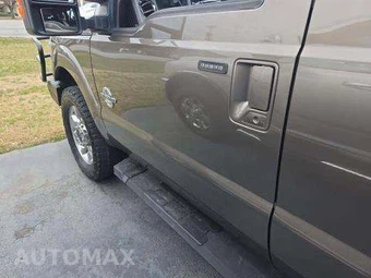 2016 Ford Super Duty F-250 Lariat Crew Cab Medium Bed - miniatura 2