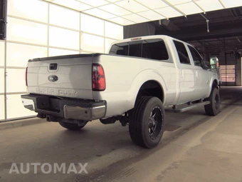 2016 Ford Super Duty F-250 Lariat Crew Cab Medium Bed - miniatura 4