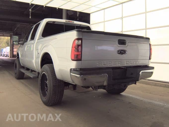 2016 Ford Super Duty F-250 Lariat Crew Cab Medium Bed - miniatura 6