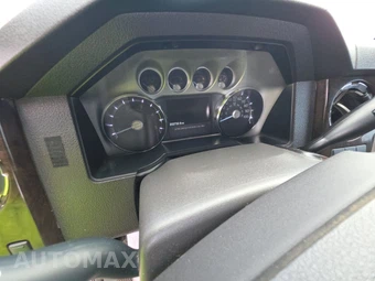 2016 Ford Super Duty F-250 Platinum Crew Cab Medium Bed - miniatura 12