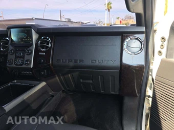 2016 Ford Super Duty F-250 Platinum Crew Cab Medium Bed - miniatura 19