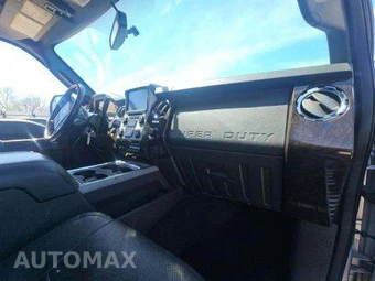 2016 Ford Super Duty F-250 Platinum Crew Cab Medium Bed - miniatura 19