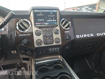 2016 Ford Super Duty F-250 Platinum Crew Cab Medium Bed - miniatura 11