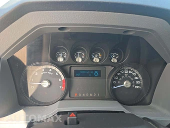 2016 Ford Super Duty F-250 XL Crew Cab Long Bed - miniatura 6