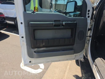 2016 Ford Super Duty F-250 XL Crew Cab Long Bed - miniatura 9