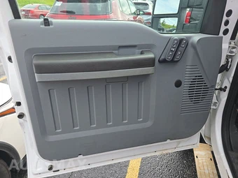 2016 Ford Super Duty F-250 XL Crew Cab Long Bed - miniatura 15