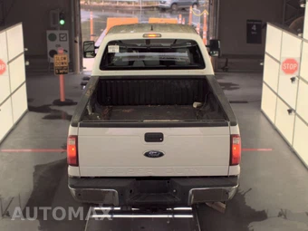 2016 Ford Super Duty F-250 XL Crew Cab Long Bed - miniatura 6
