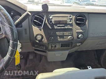 2016 Ford Super Duty F-250 XL Crew Cab Long Bed - miniatura 11