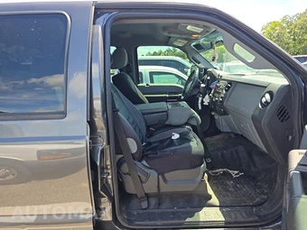 2016 Ford Super Duty F-250 XL Crew Cab Long Bed - miniatura 8