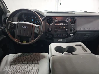 2016 Ford Super Duty F-250 XL Crew Cab Long Bed - miniatura 11