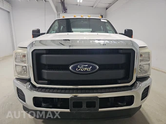 2016 Ford Super Duty F-250 XL Crew Cab Long Bed - miniatura 2
