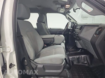 2016 Ford Super Duty F-250 XL Crew Cab Long Bed - miniatura 8