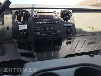 2016 Ford Super Duty F-250 XL Crew Cab Medium Bed - miniatura 10
