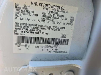 2016 Ford Super Duty F-250 XL Crew Cab Medium Bed - miniatura 5