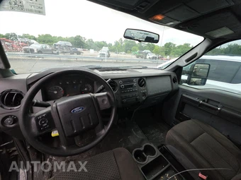 2016 Ford Super Duty F-250 XL Crew Cab Medium Bed - miniatura 11