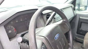 2016 Ford Super Duty F-250 XL Crew Cab Medium Bed - miniatura 20