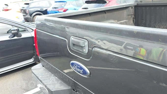 2016 Ford Super Duty F-250 XL Crew Cab Medium Bed - miniatura 33